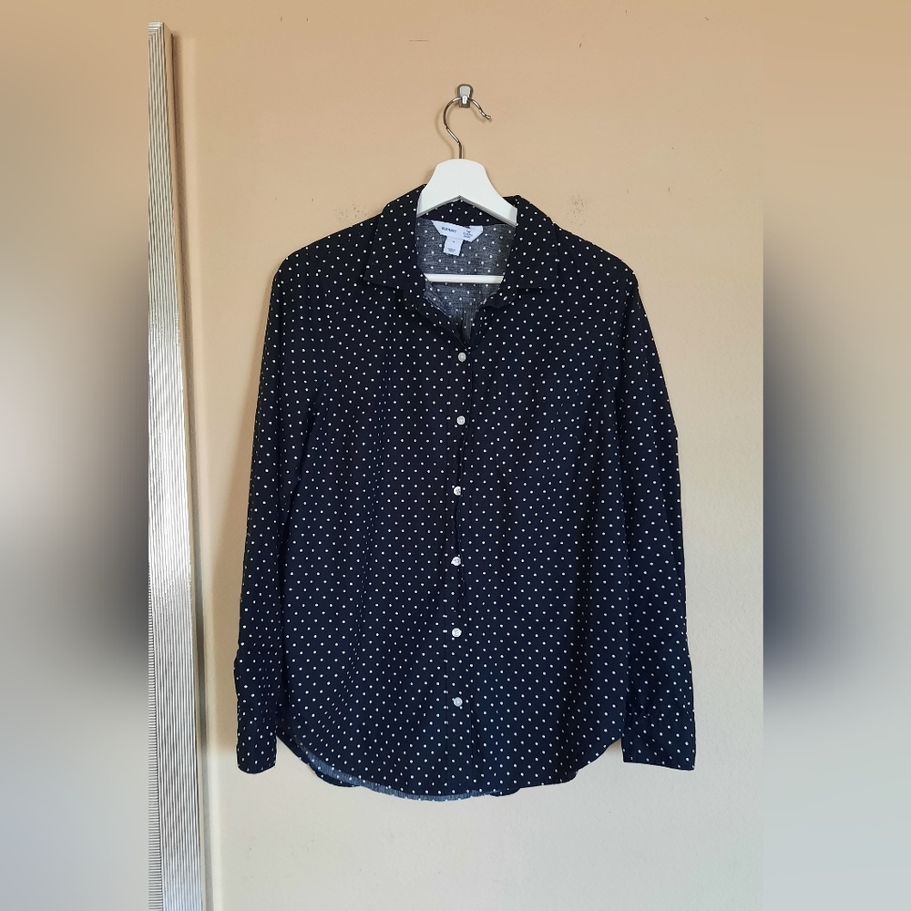 Old Navy Women's Black & White Polka Dot Button Down Shirt Work Office Chic
